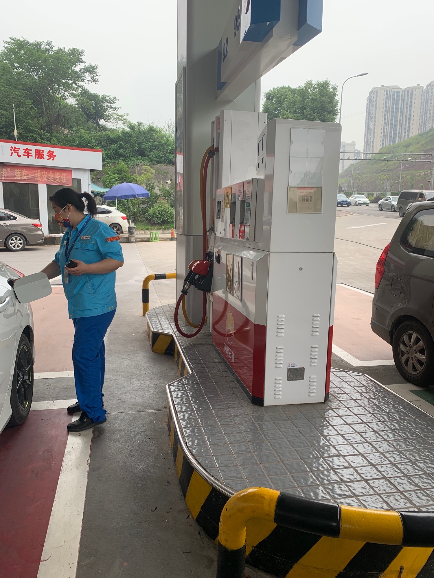 中国石油北碚蔡家加油站