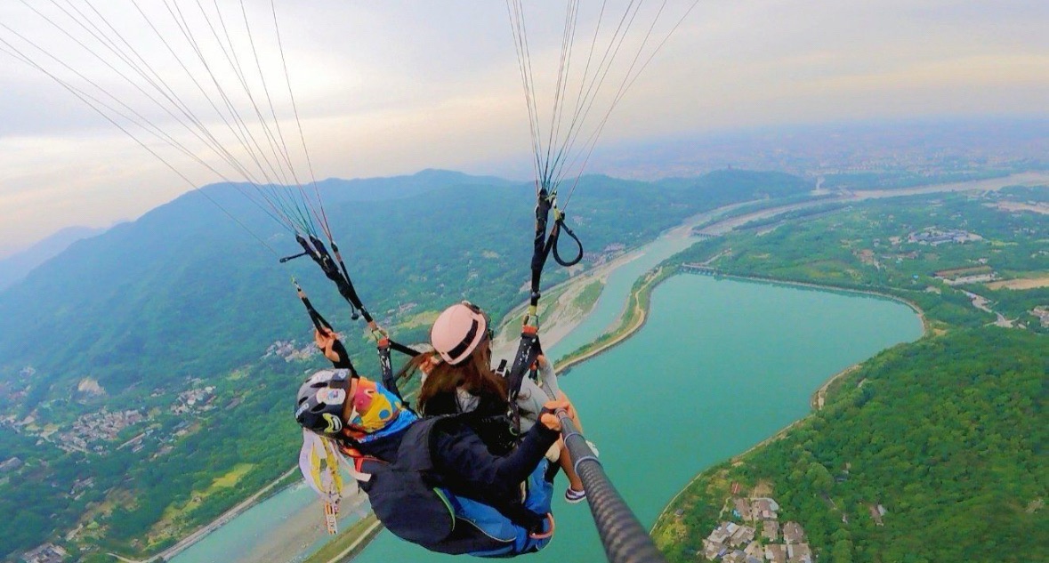 场地封面-鱼嘴滑翔伞俱乐部(都江堰店)