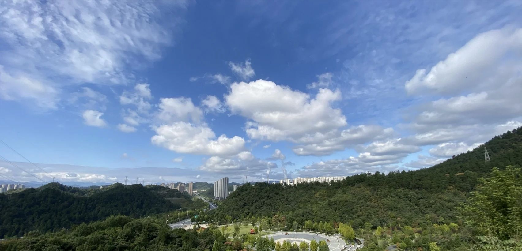 四方山旅行图片