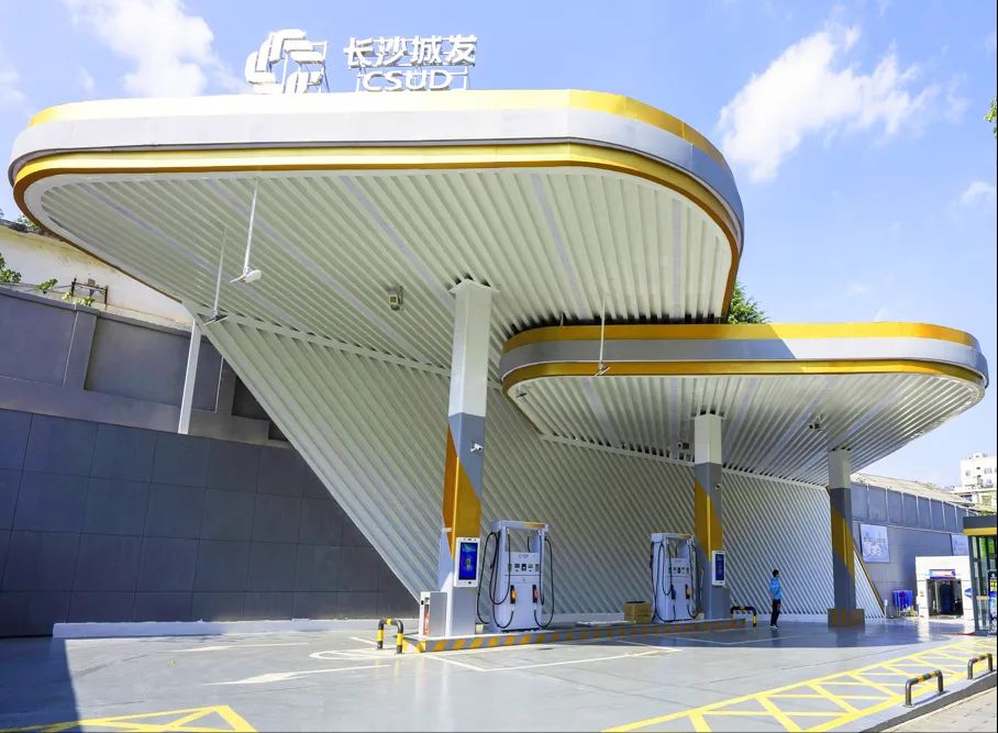 长沙城发曙光路加油站