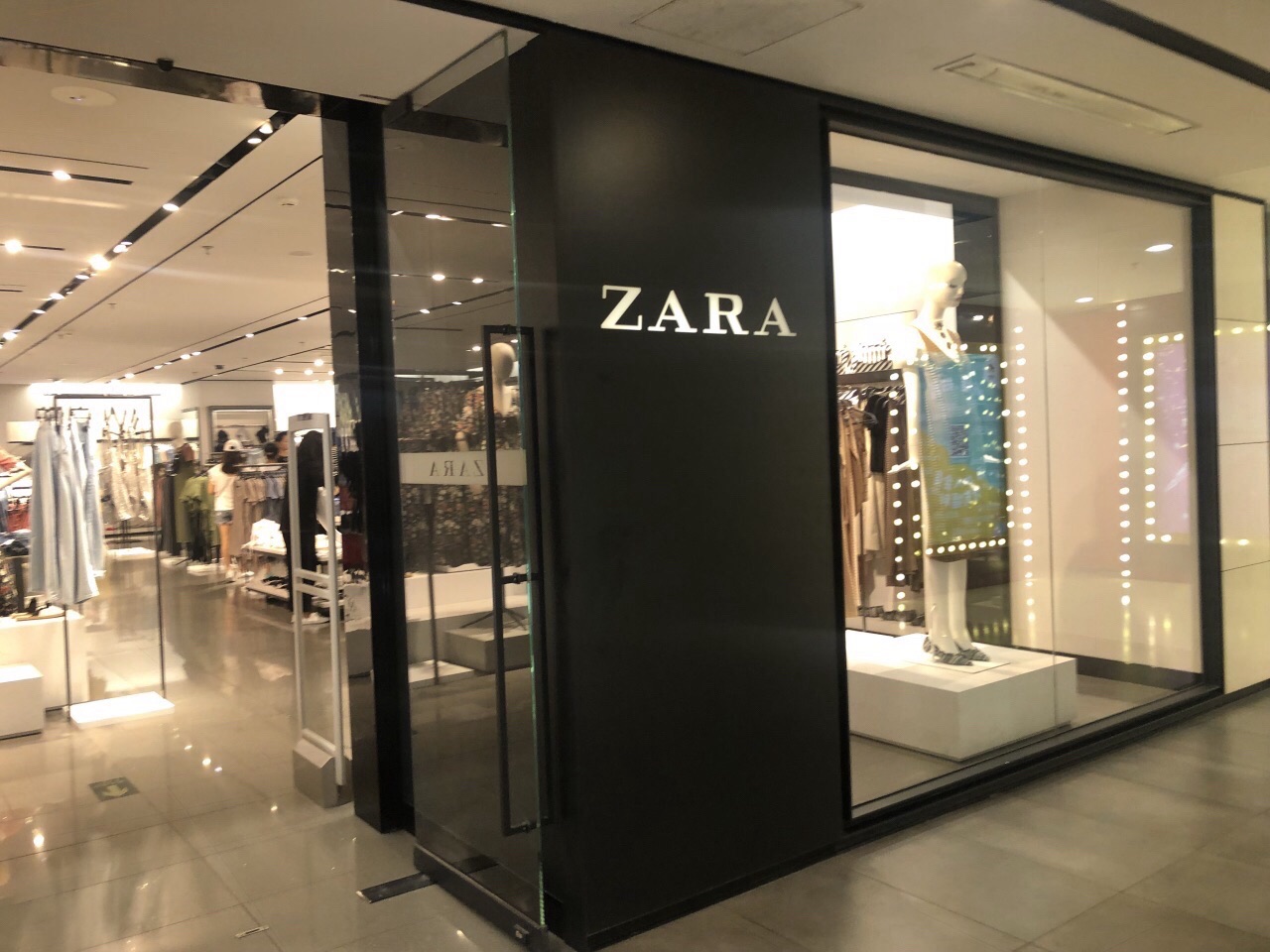 ZARA(大悦城店)