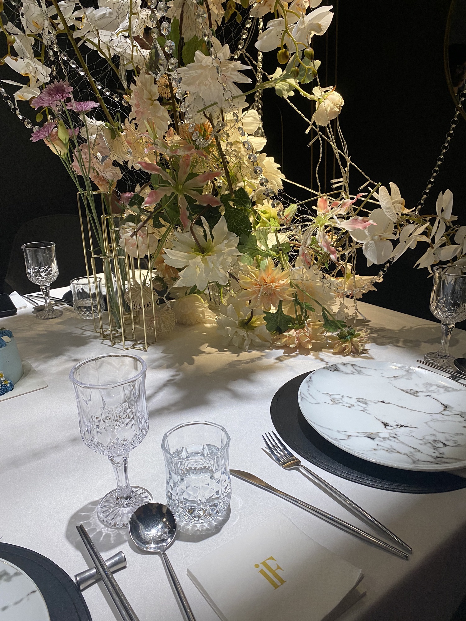 RawHeart Brunch & Bistro (Taikoo Li Store)