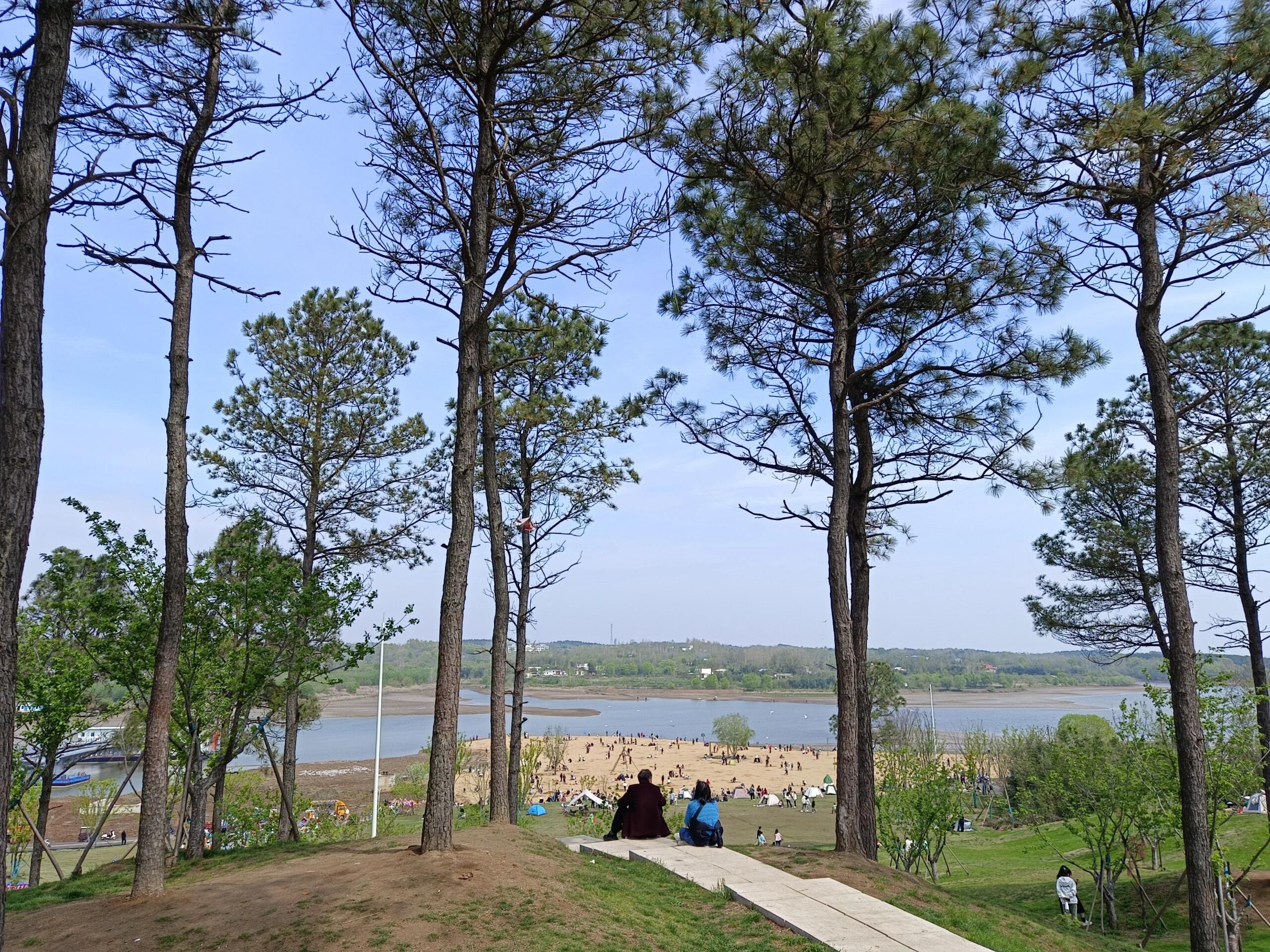 羊山新区北湖风景区景点图片
