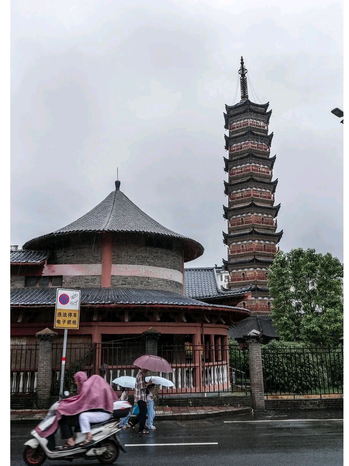 赣州市信丰县上乐塔风景区旅行图片 1