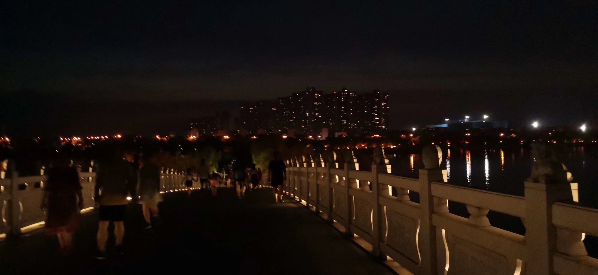岳阳沿湖风光带