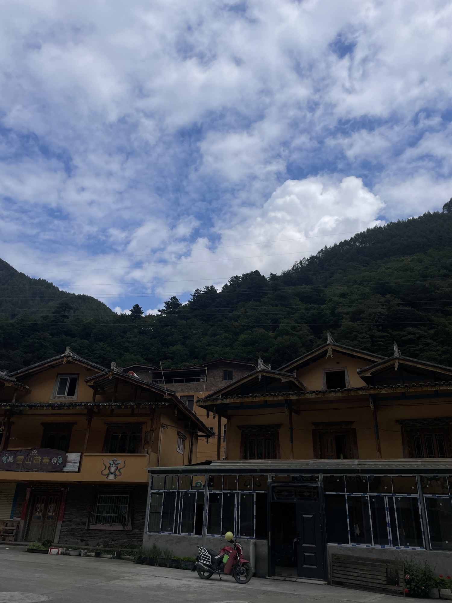 仁朵藏寨旅行图片 2