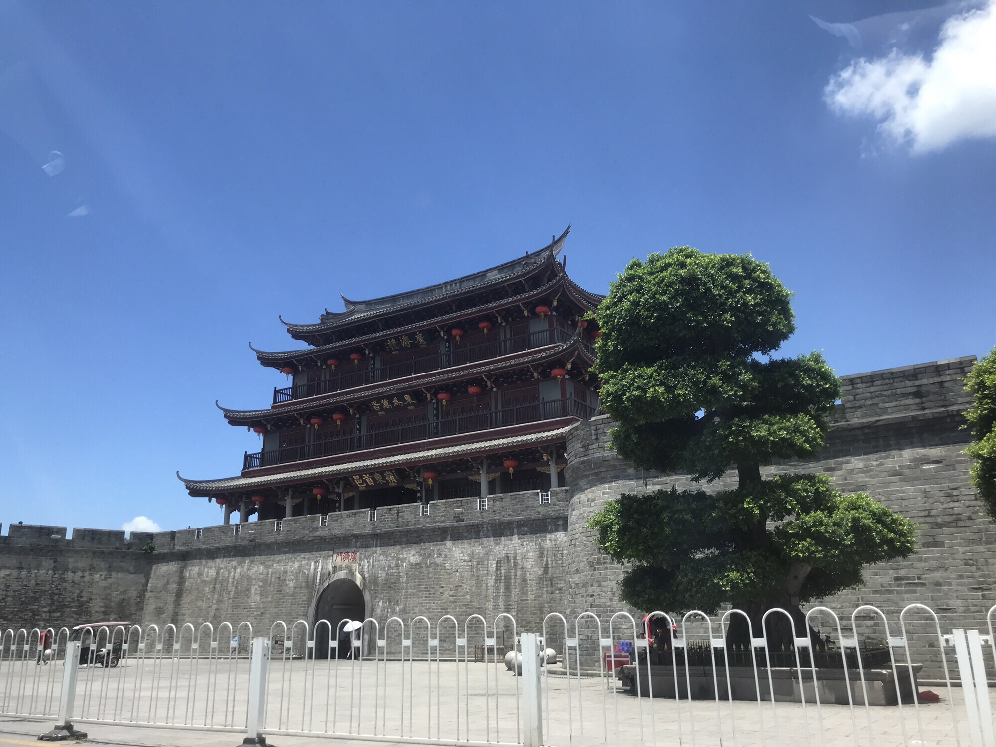 东门楼