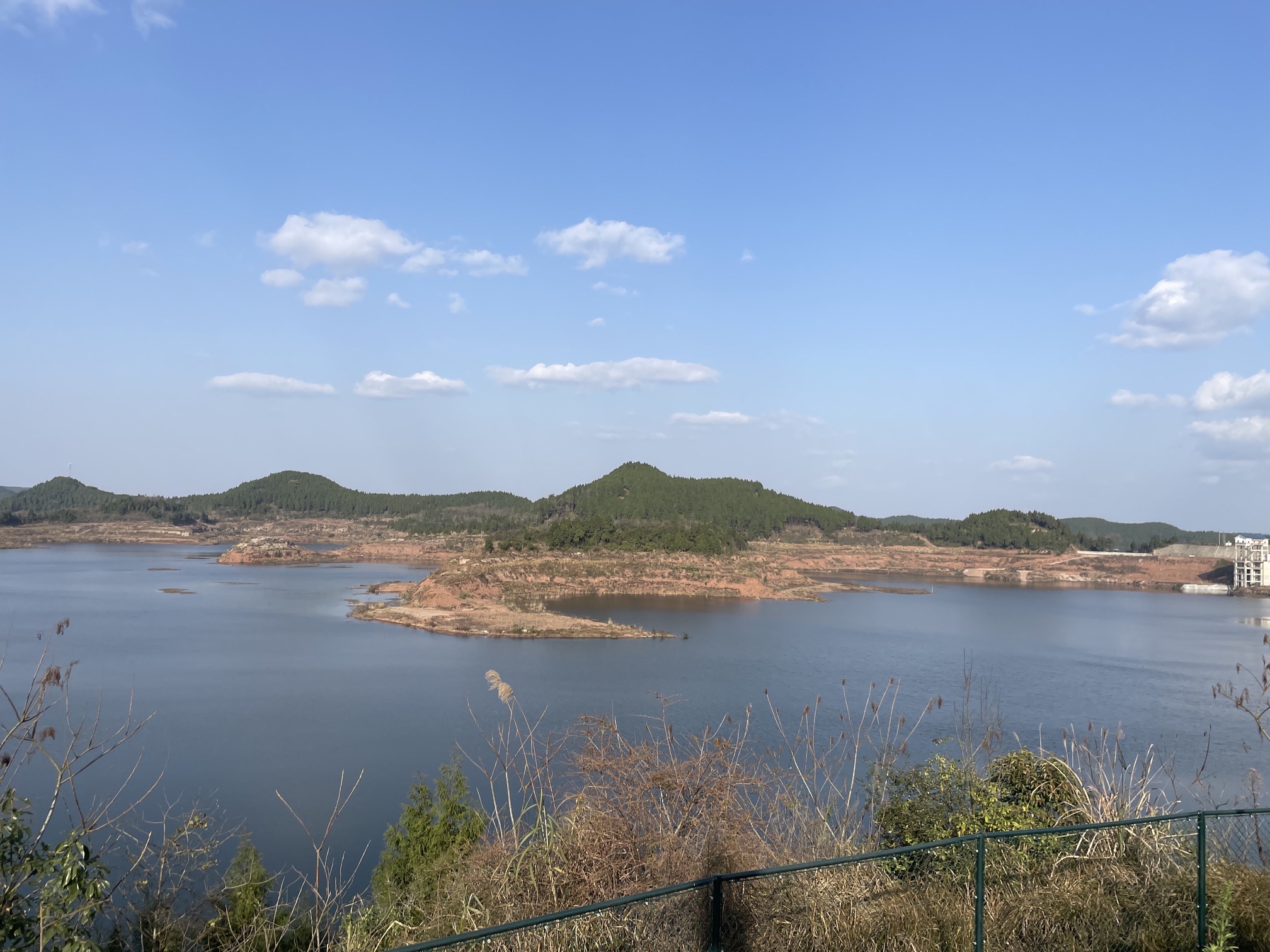 四川省蓬溪县白鹤林水库旅行图片 1