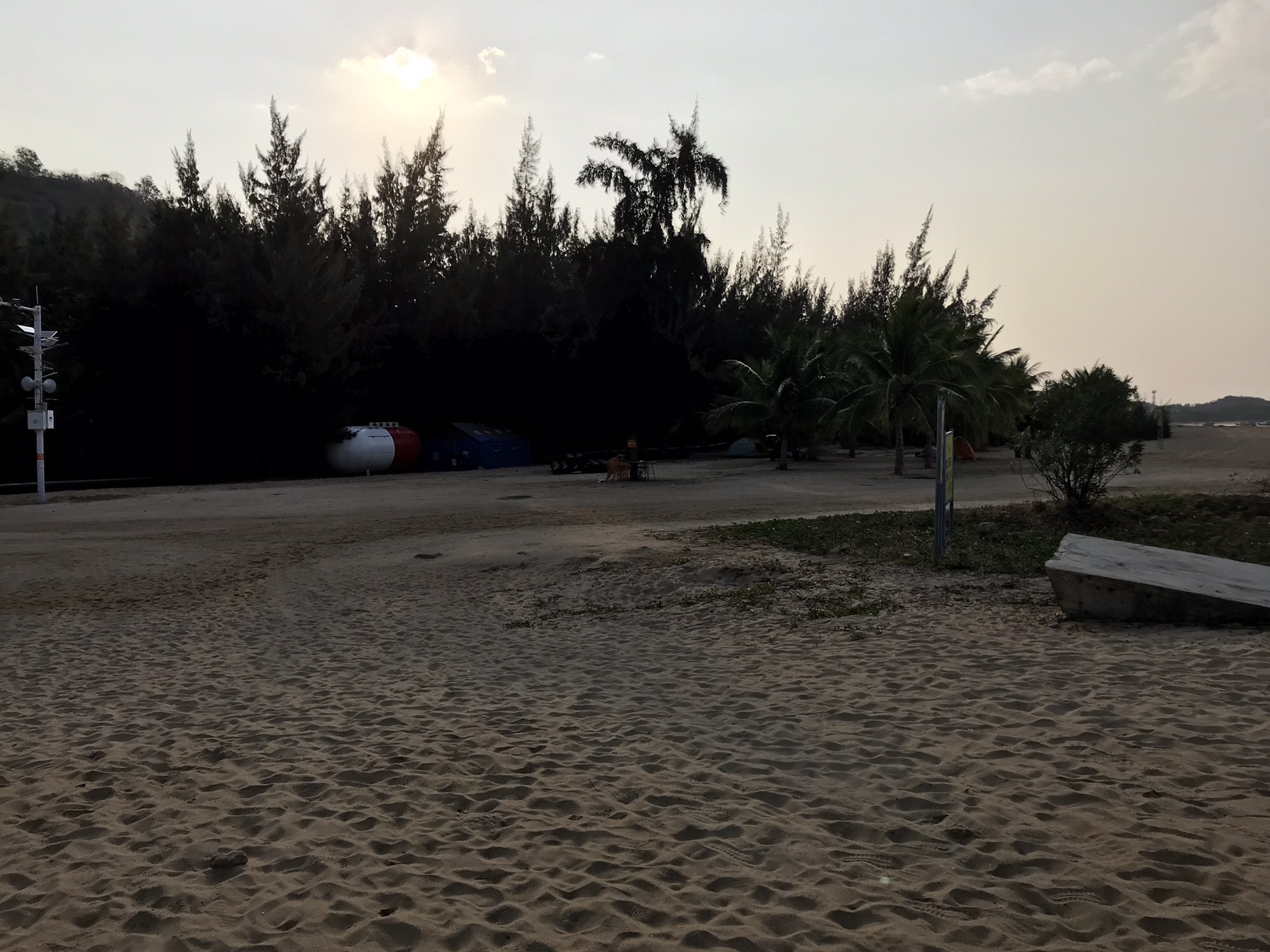 角头湾浴浪听海沙滩旅行图片 3