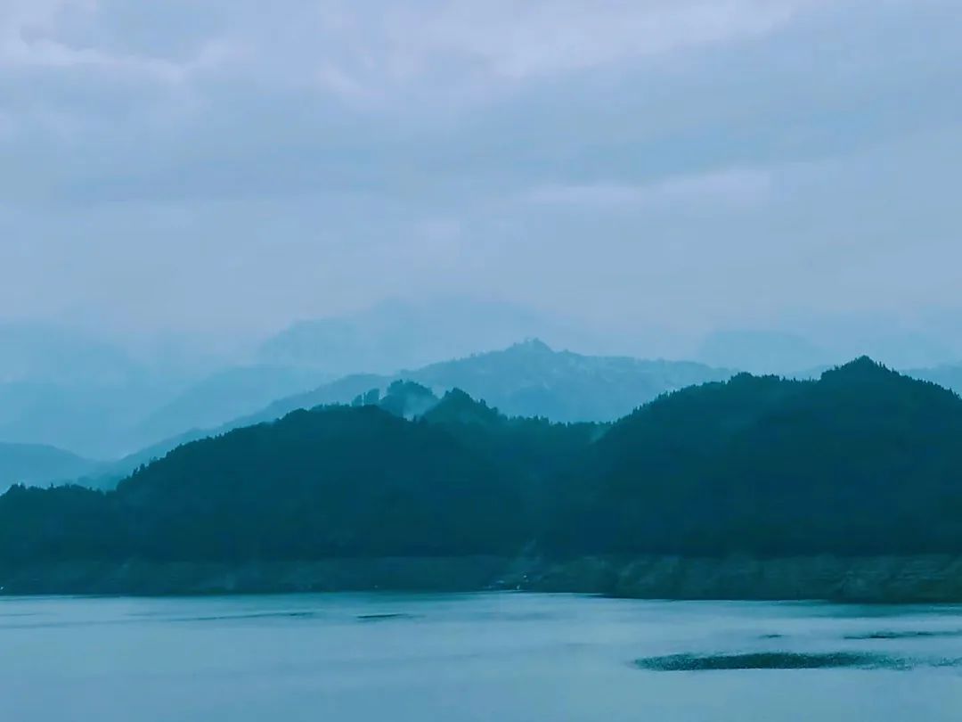 望鱼古镇旅行图片 1