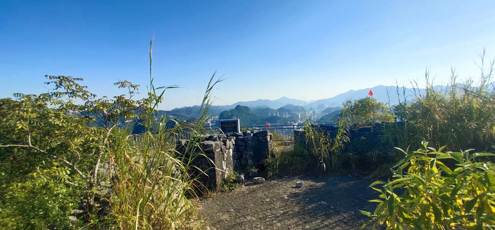 凭祥市咘更山中炮台旅行图片 2
