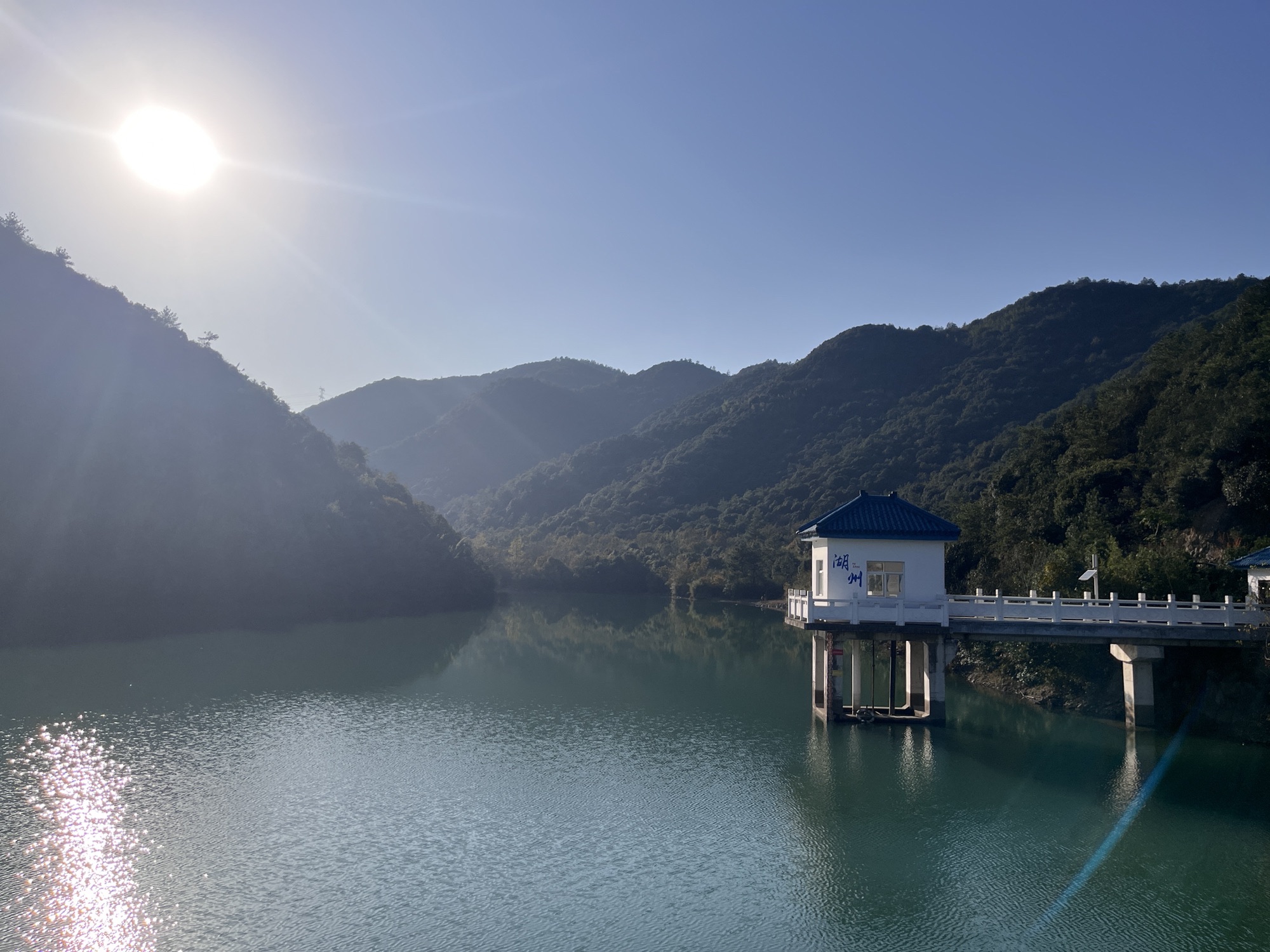 霞幕山水库旅行图片 1