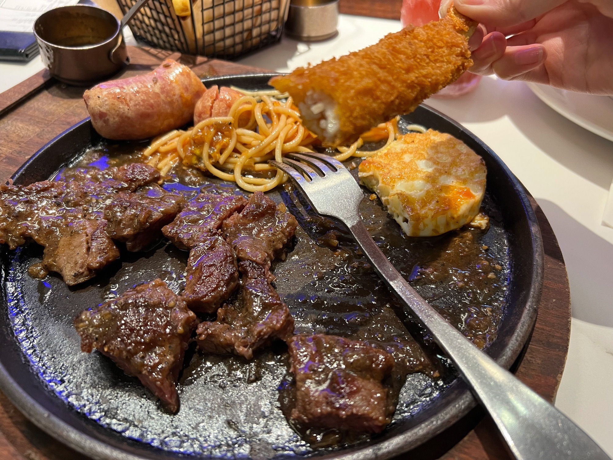 西朗西餐厅(坤泰·金色华府店)