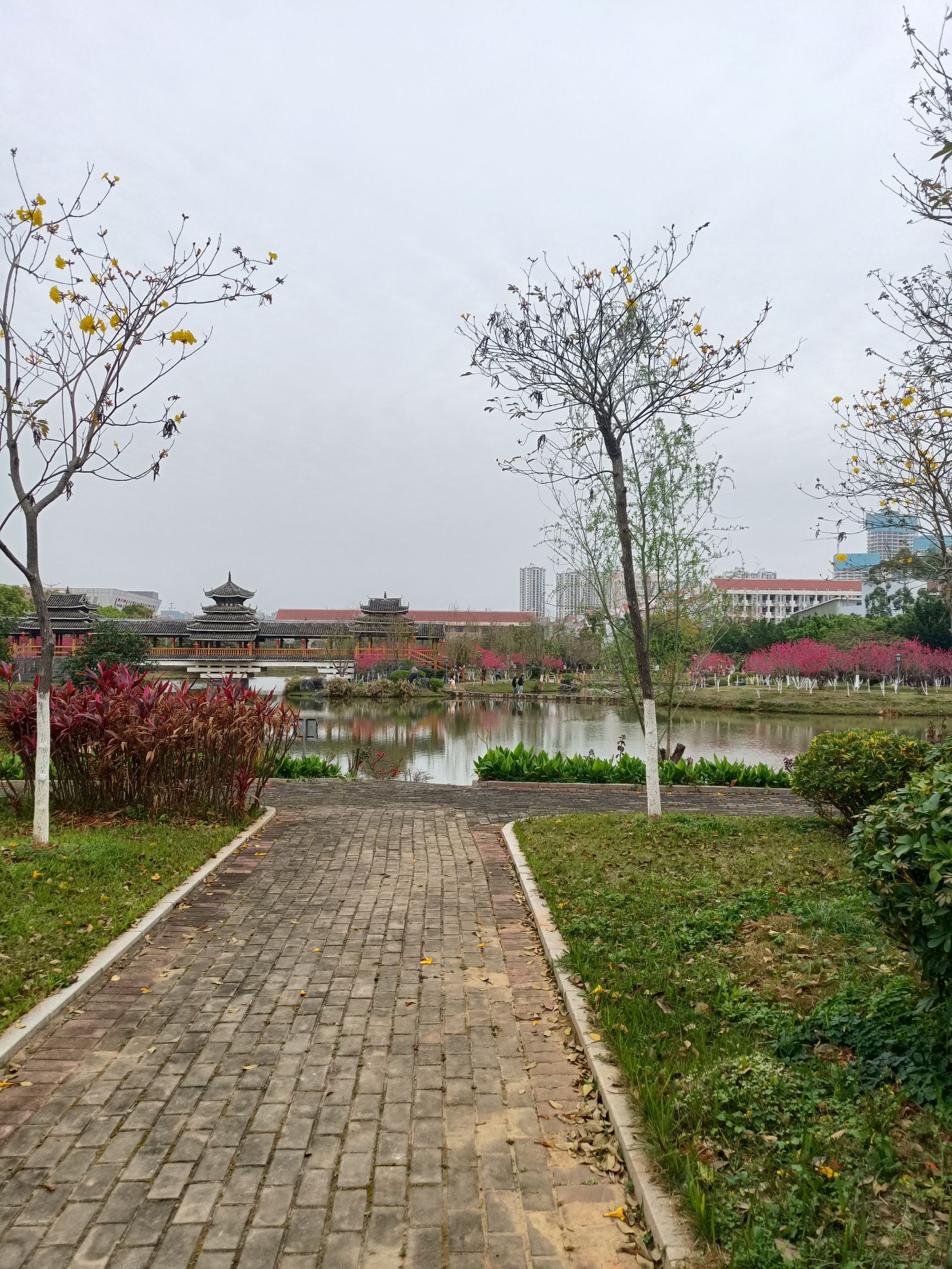 南宁不孤湖景区旅行图片 1