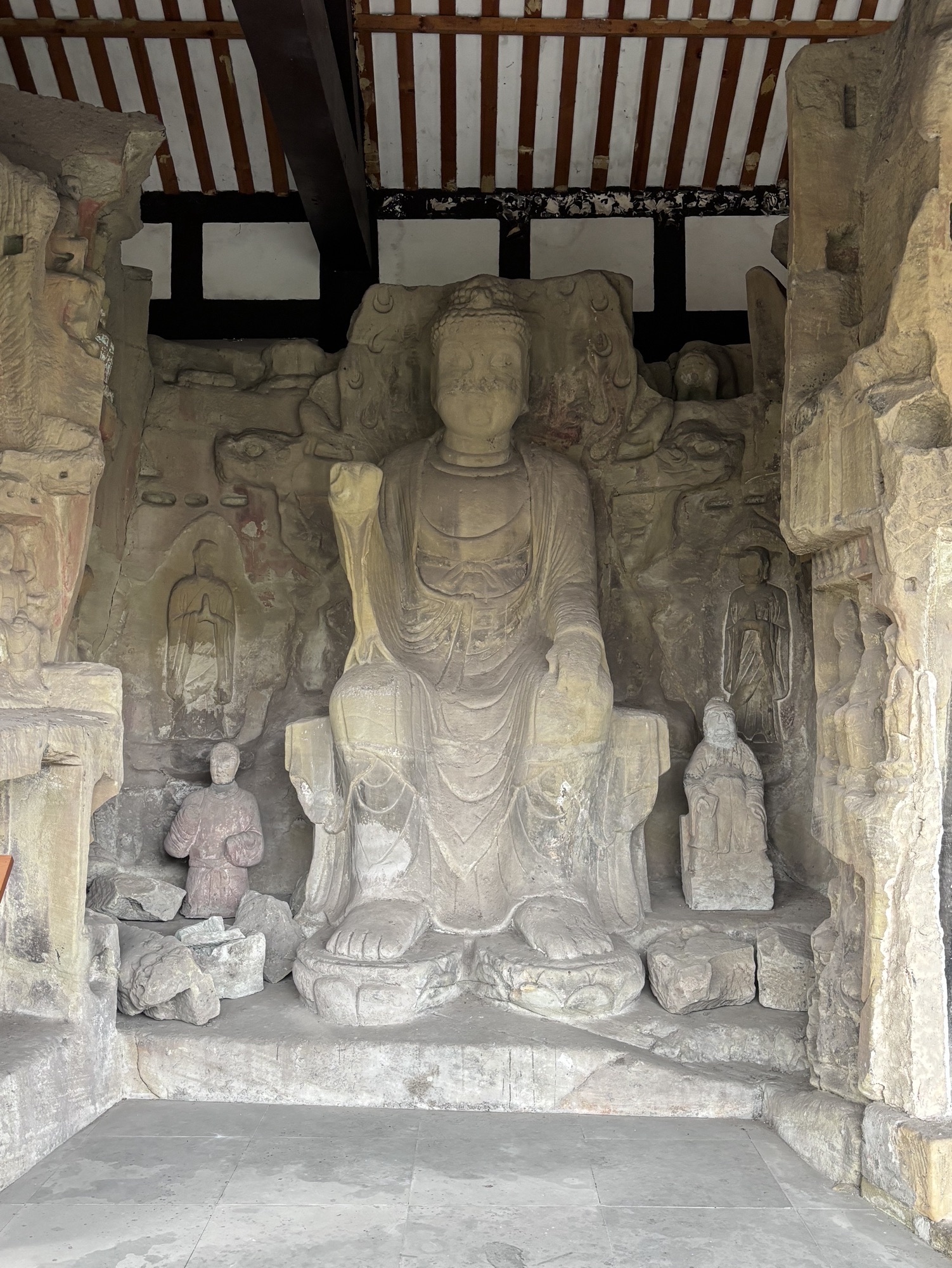 翔龙山石刻旅行图片 2