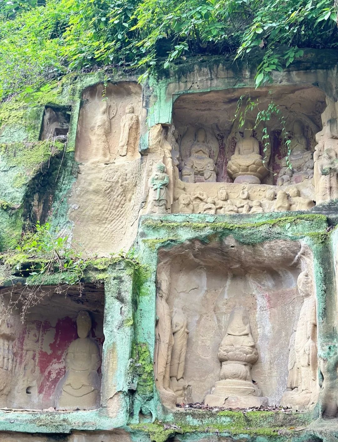 翔龙山石刻旅行图片 2