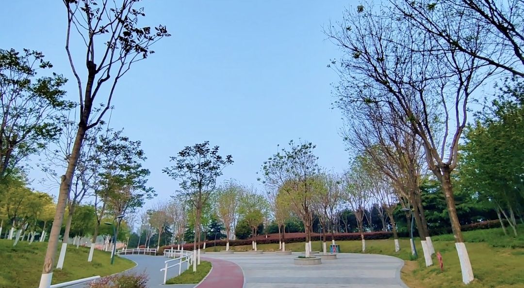 秦燕公园旅行图片 3