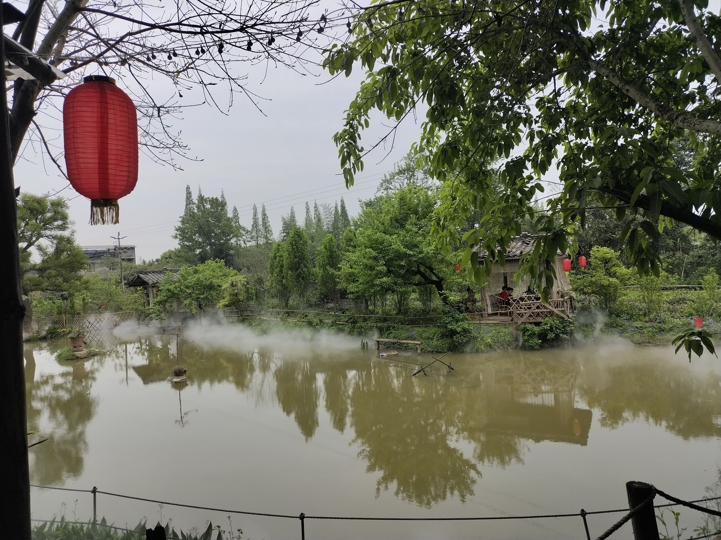 简陋田野旅行图片 3