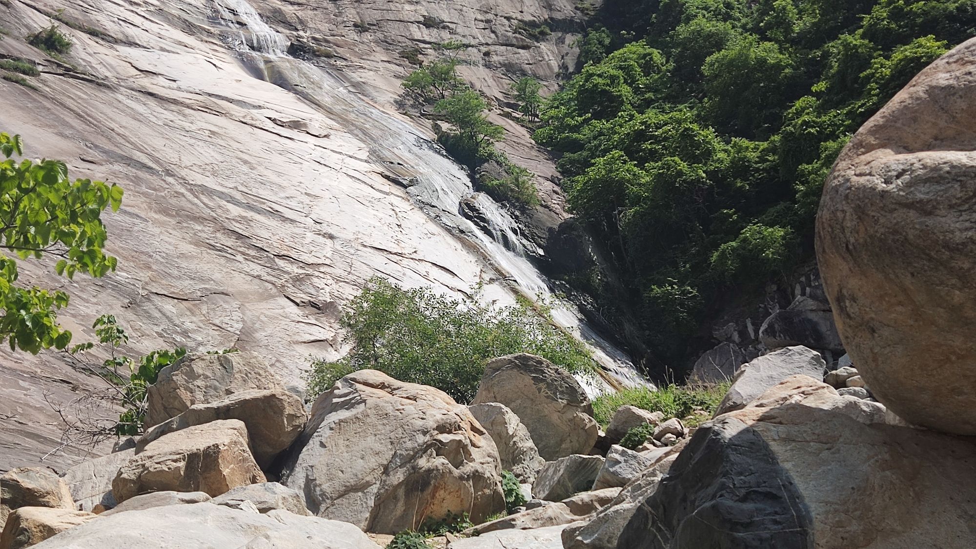 河南秀龙潭景区旅行图片 3