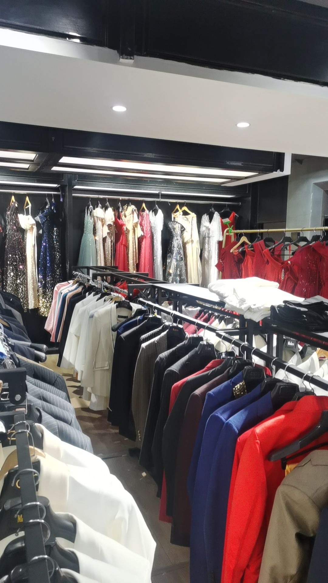 异元依服装租赁(南京旗舰店)