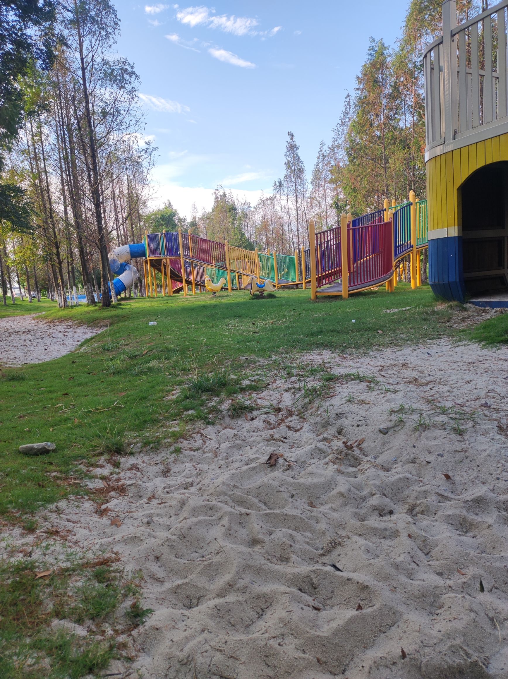 保利城沙滩公园