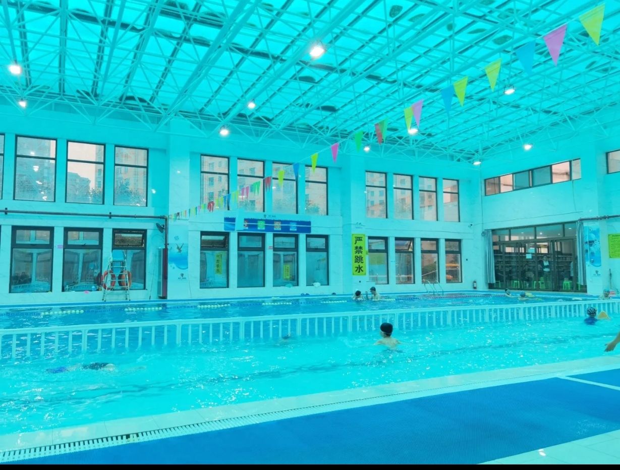 场地封面-华宇理想国游泳馆(阎良店)