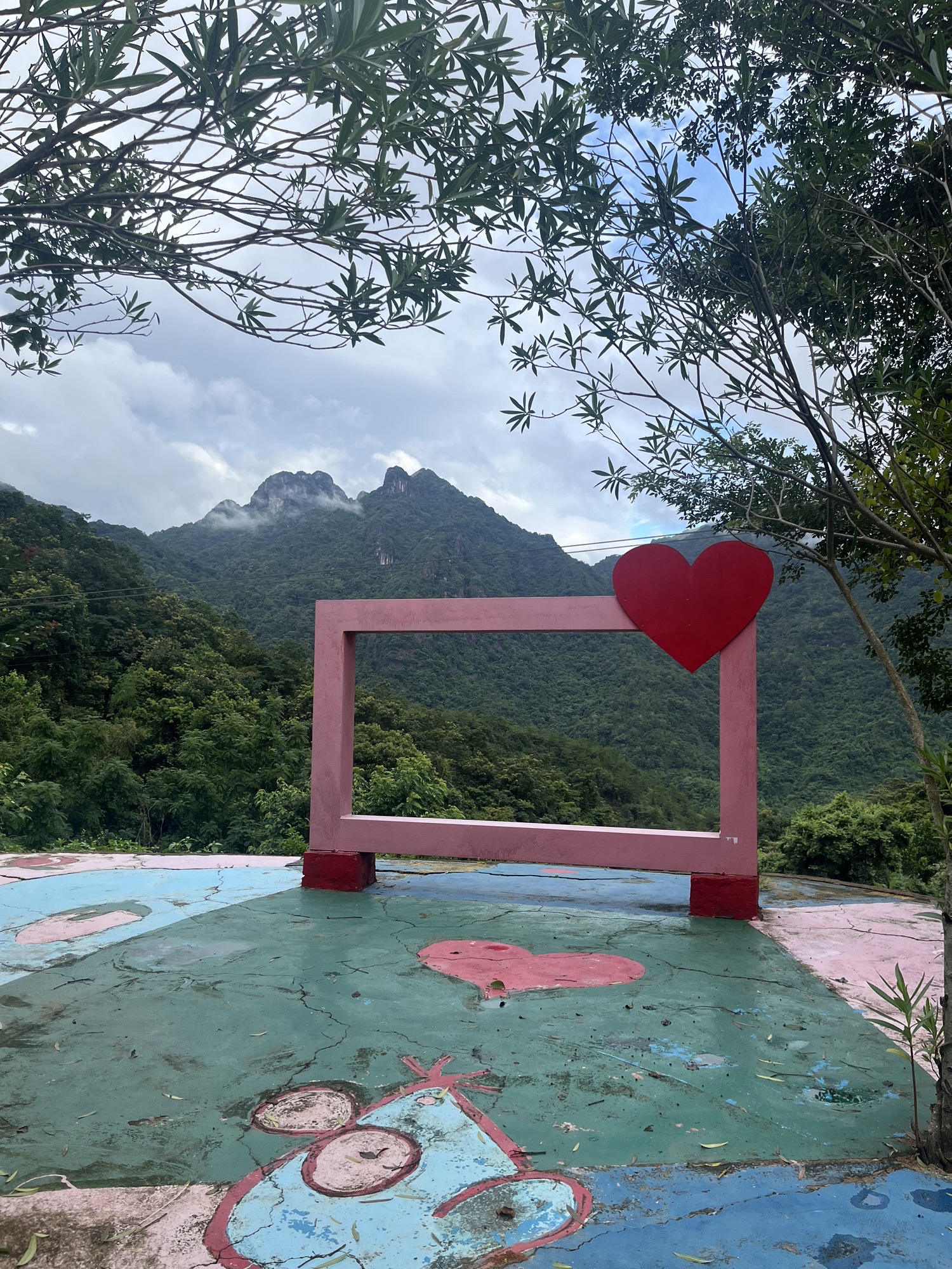 灵龙谷景区旅行图片 3