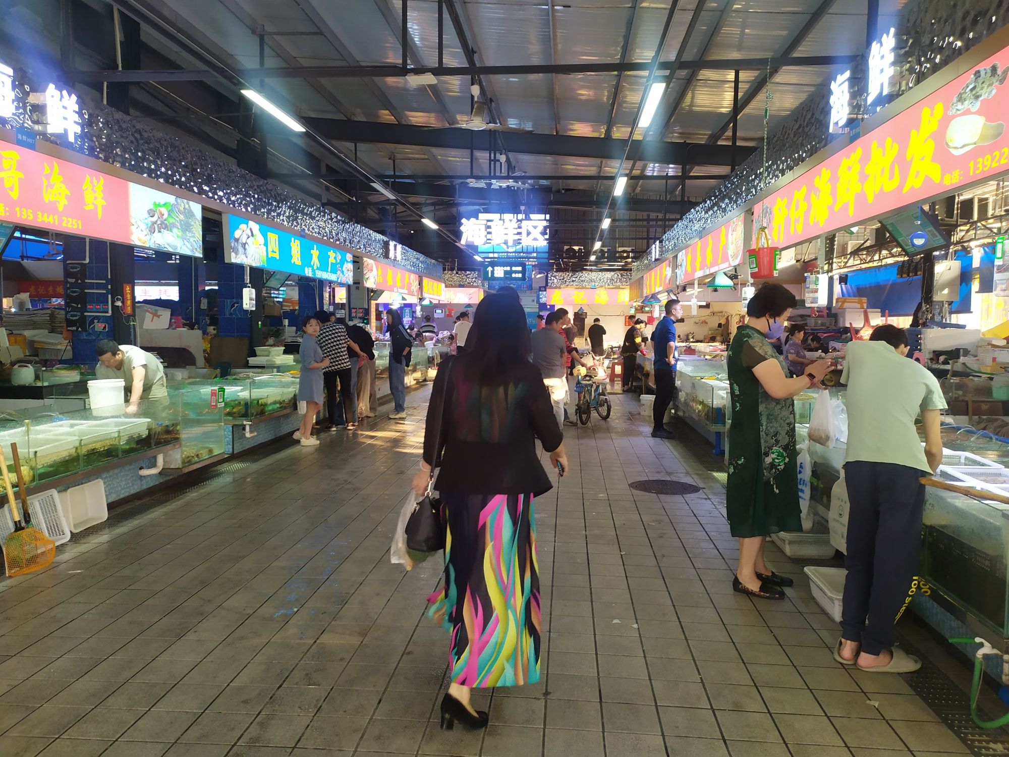 聚龙海鲜市场