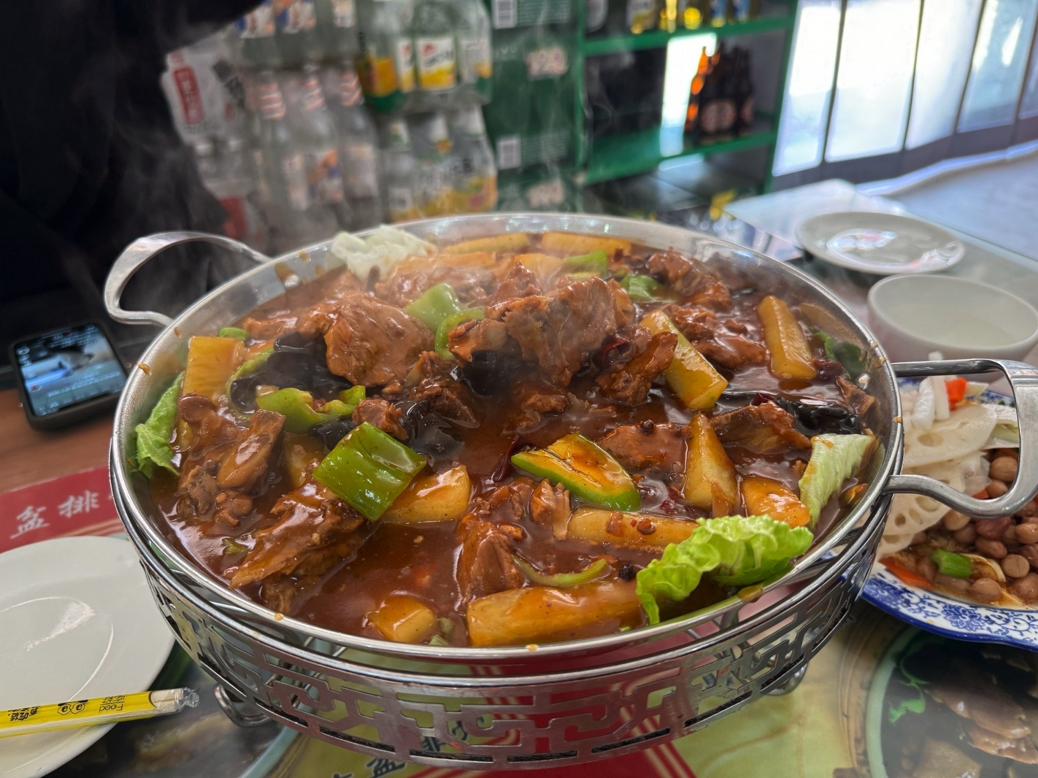 川味大盆排骨大盆猪蹄(春霞饭店古虞路店)门店外观