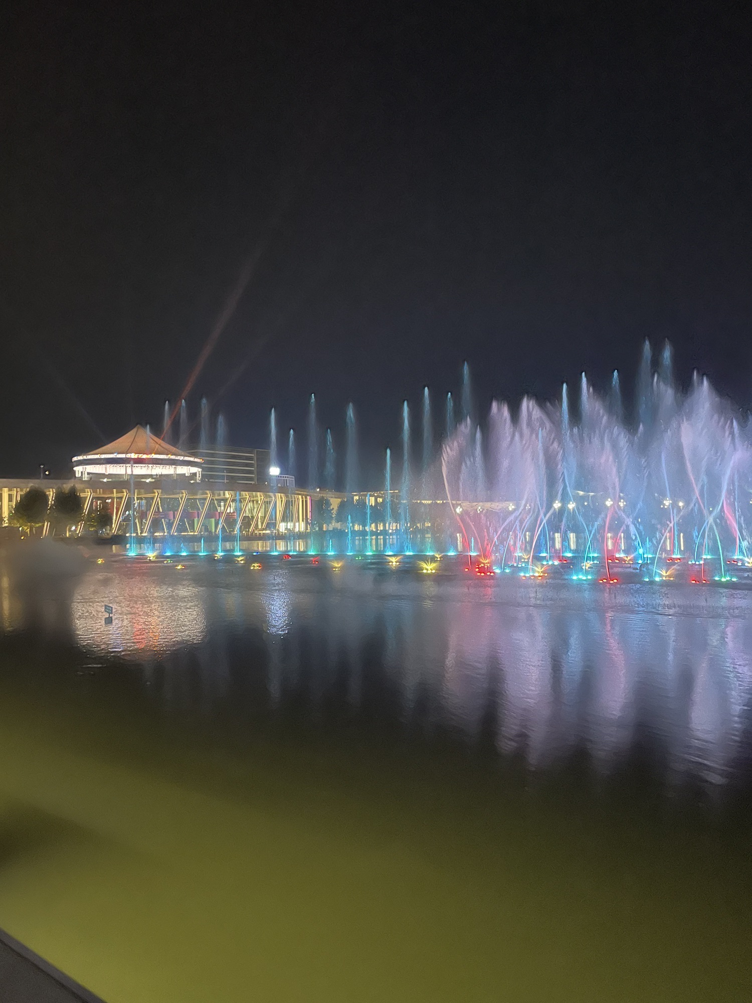 凤栖湖旅行图片 3