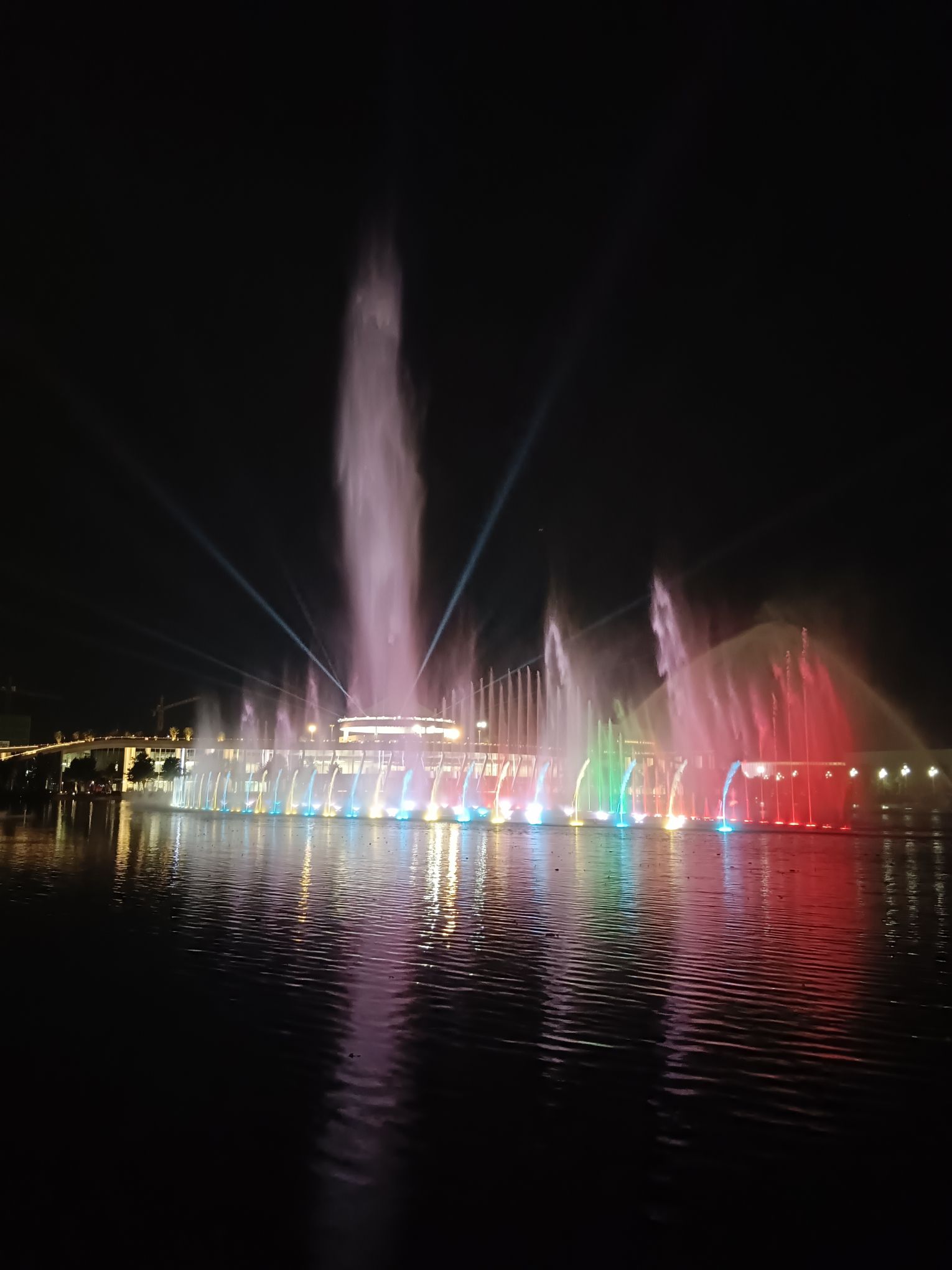 凤栖湖旅行图片 3