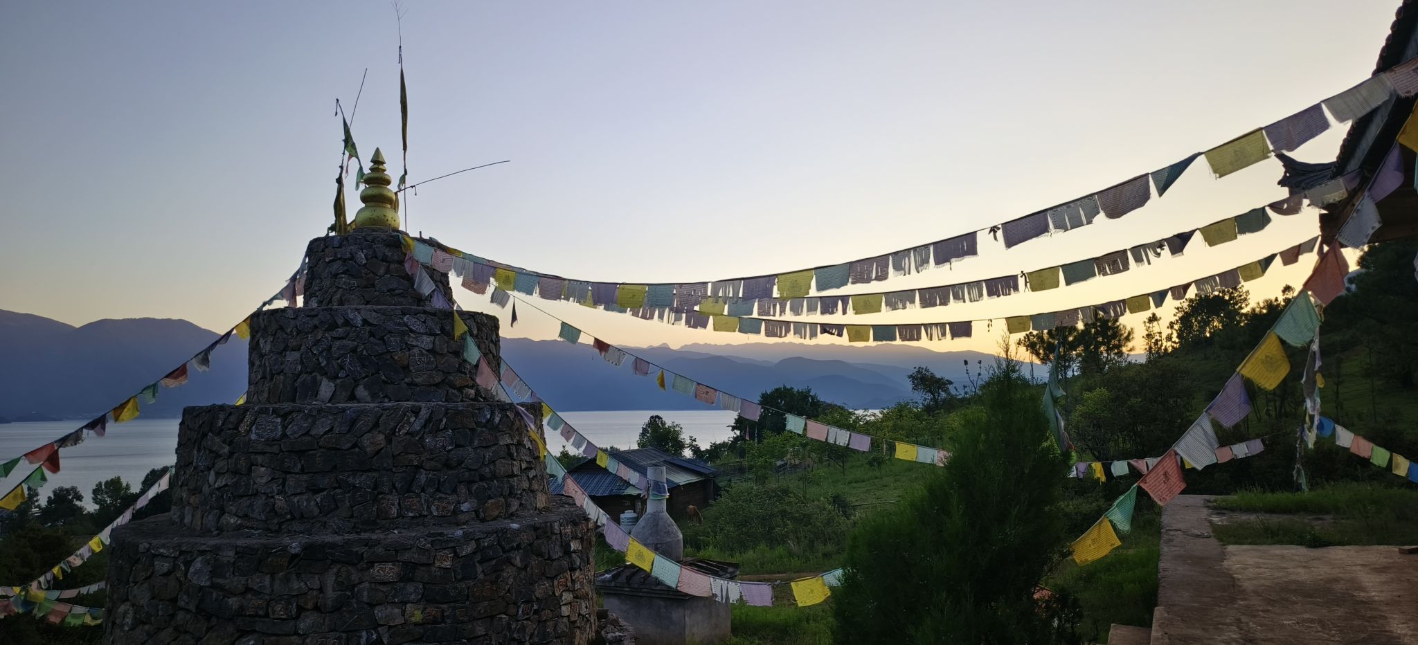 玛尼堆观景台旅行图片 1