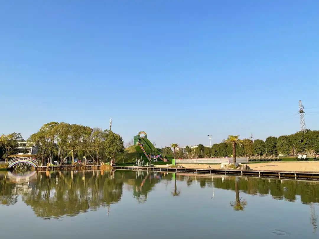 鸟屋乐园旅行图片 1