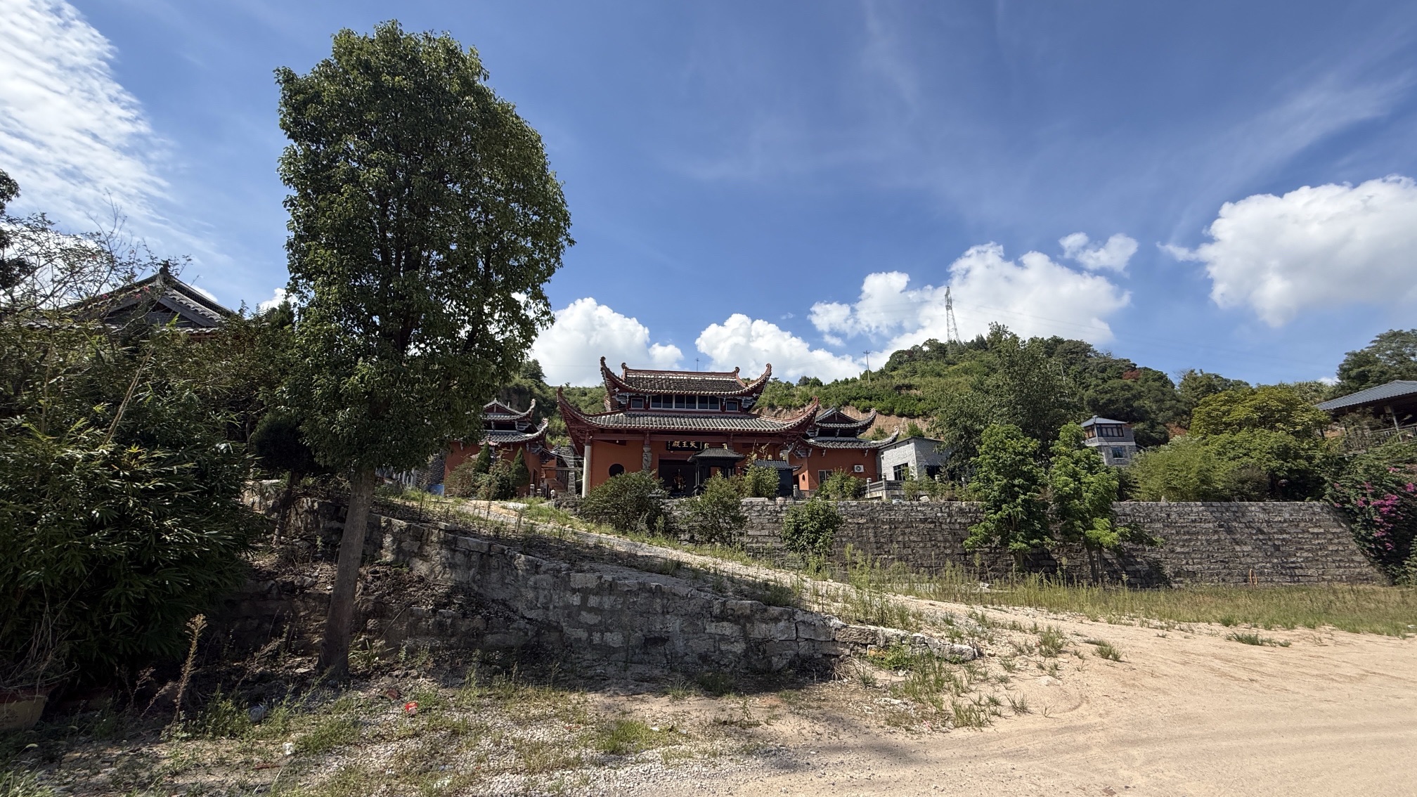 增坂莲峰寺实景照片