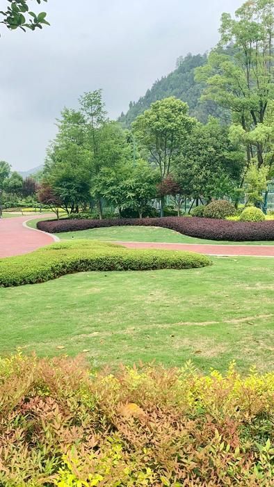 观山湖区双拥公园旅行图片 3