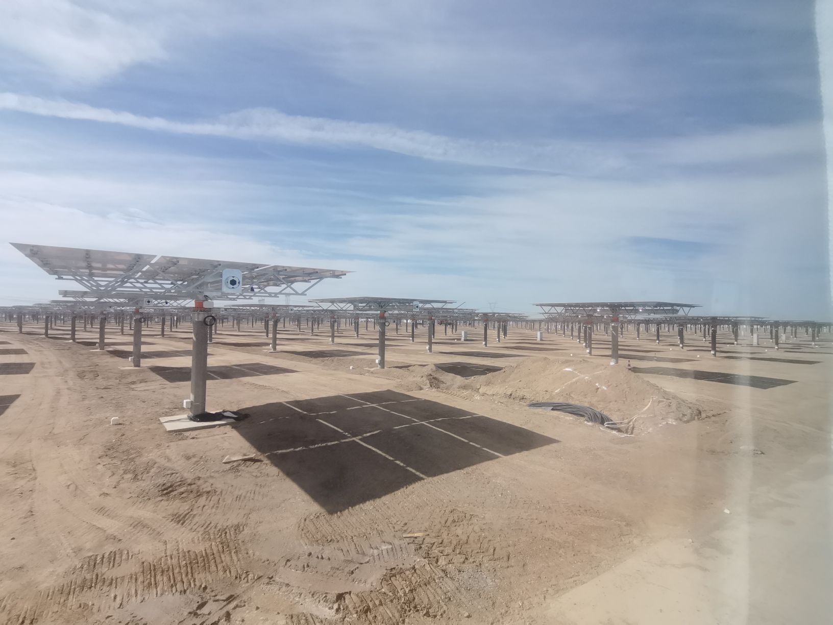 达拉特光伏领跑者基地观景台旅行图片 1