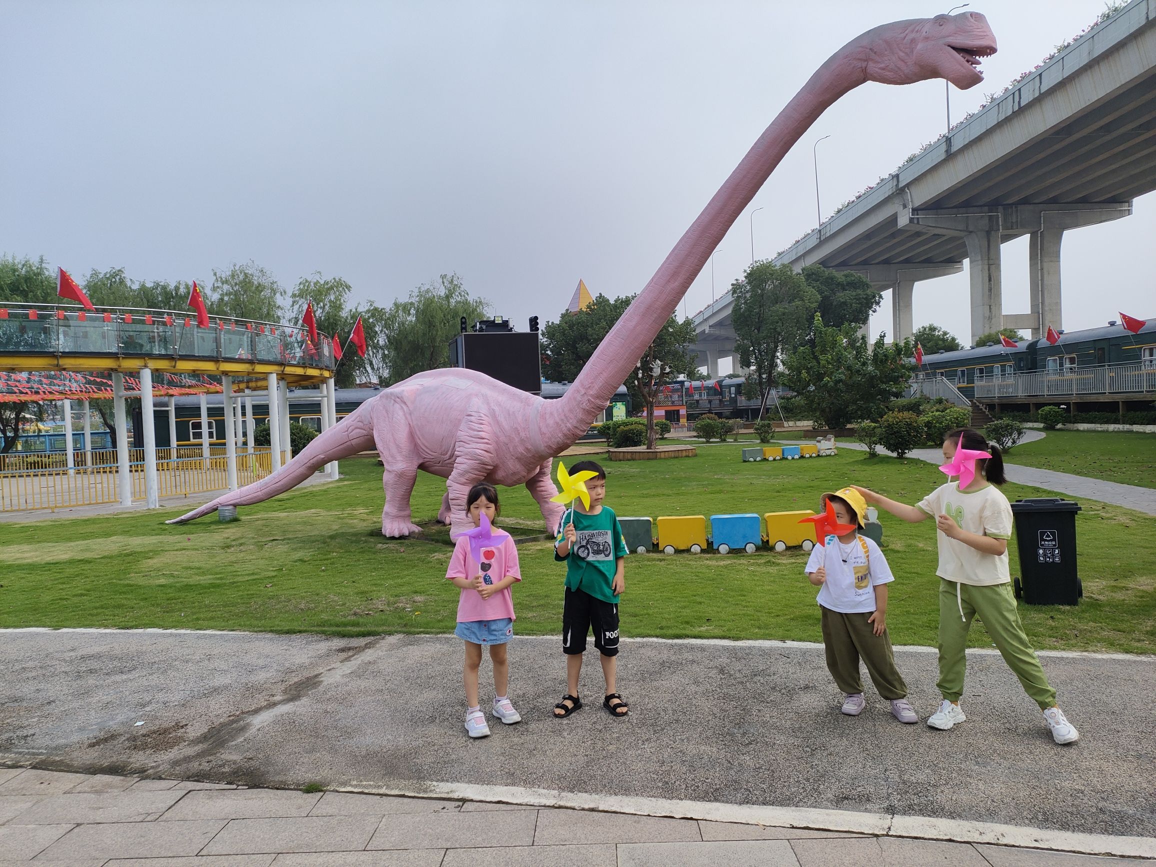 火车来斯主题公园旅行图片 1