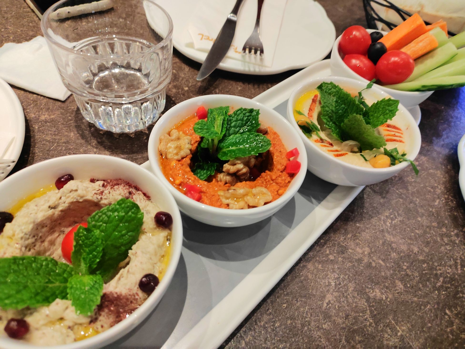ELI FALAFEL黎巴嫩餐厅(九江路店)