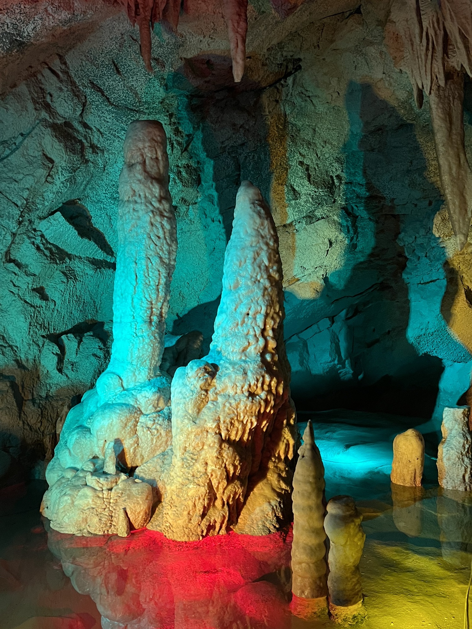 铁岭溶洞旅行图片 3