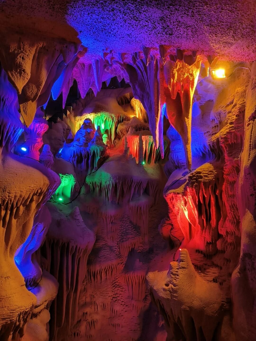 铁岭溶洞旅行图片 2