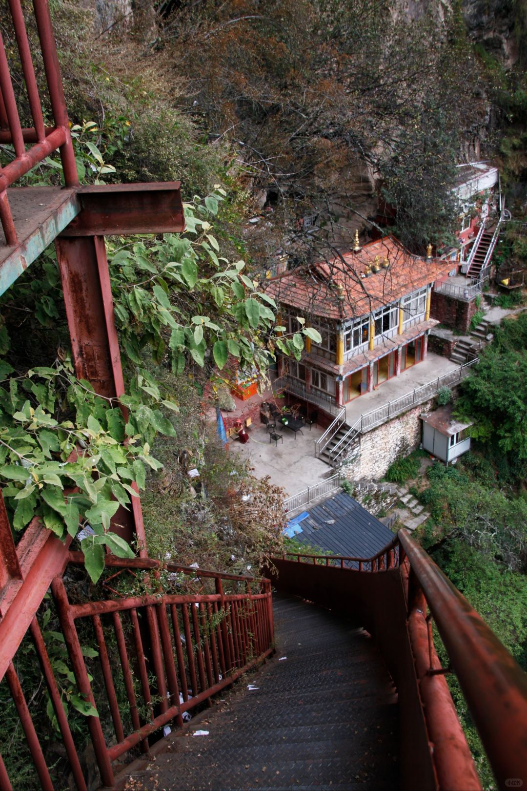毗卢遮那圣窟旅行图片 2