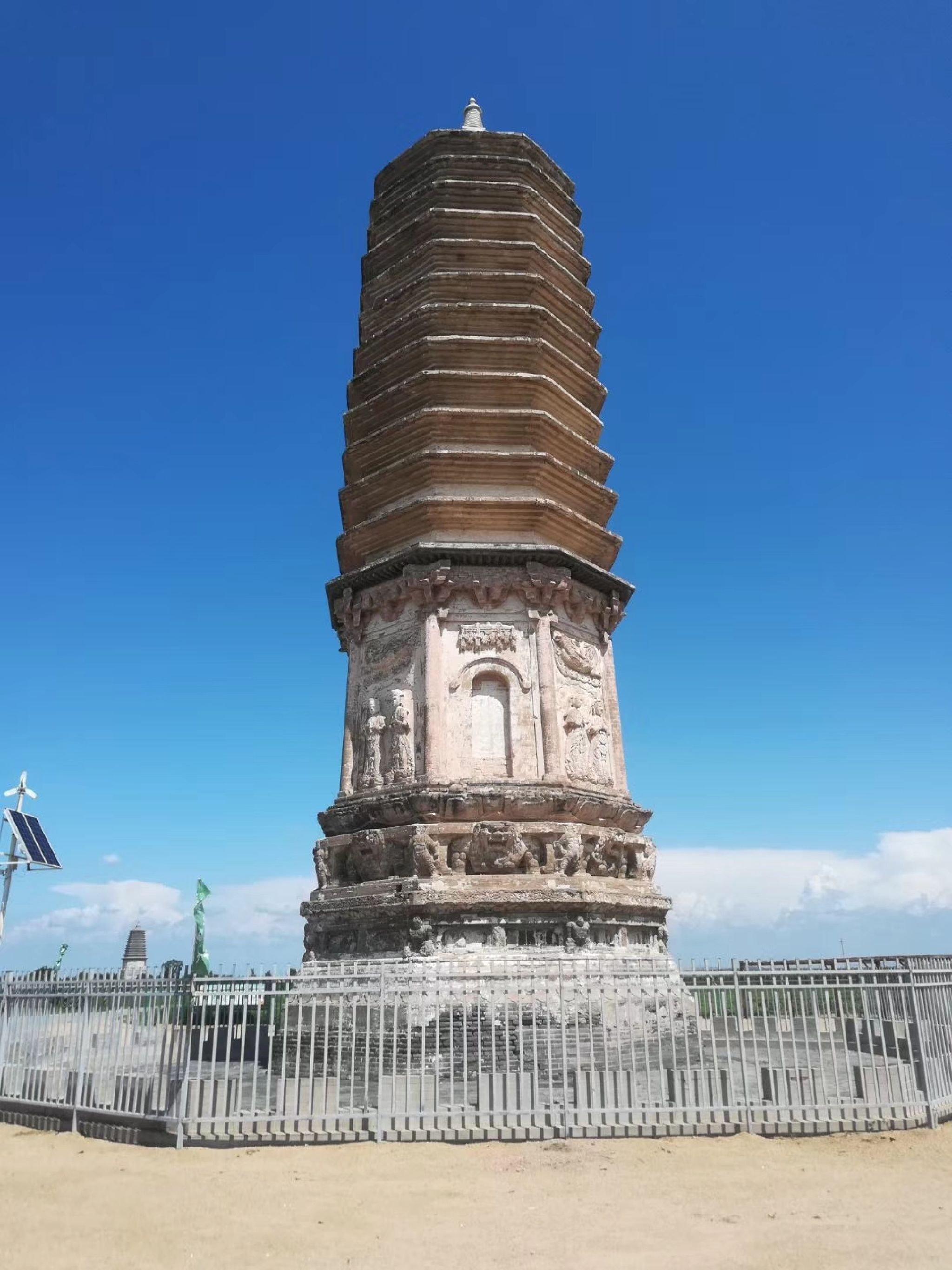 金代小塔旅行图片 1