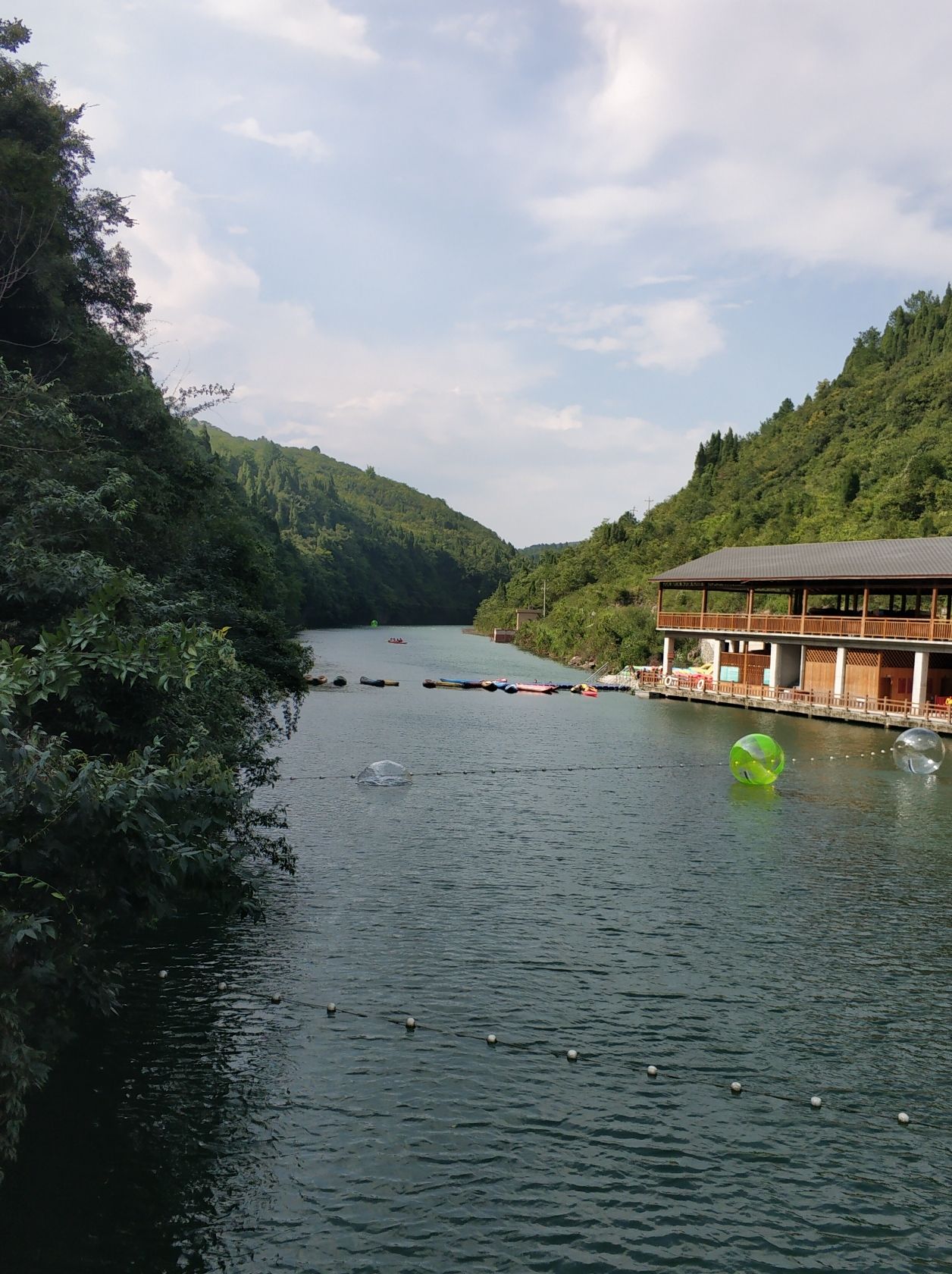 遵义水泊渡旅游度假区