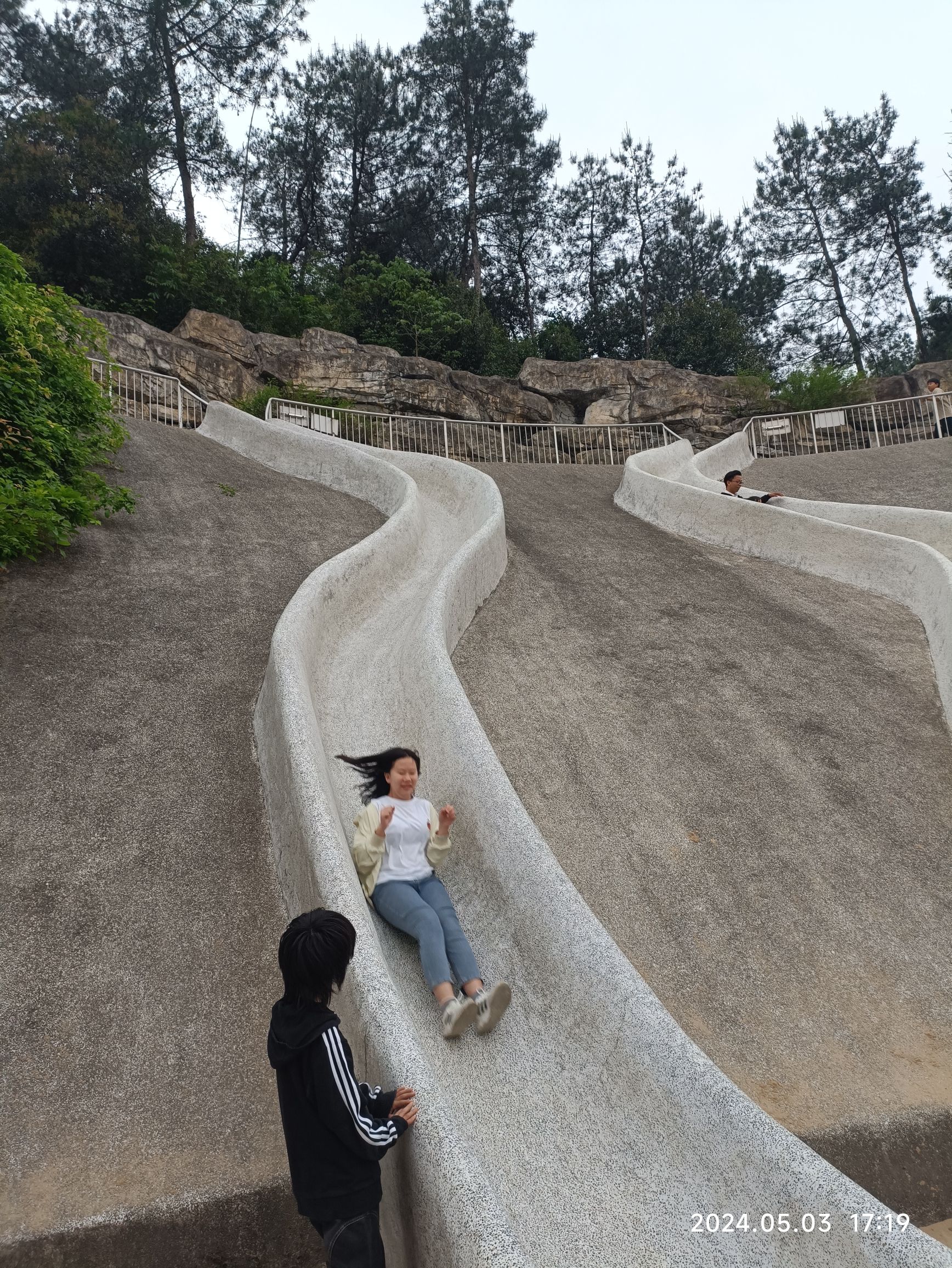 鲸奇谷旅行图片 1