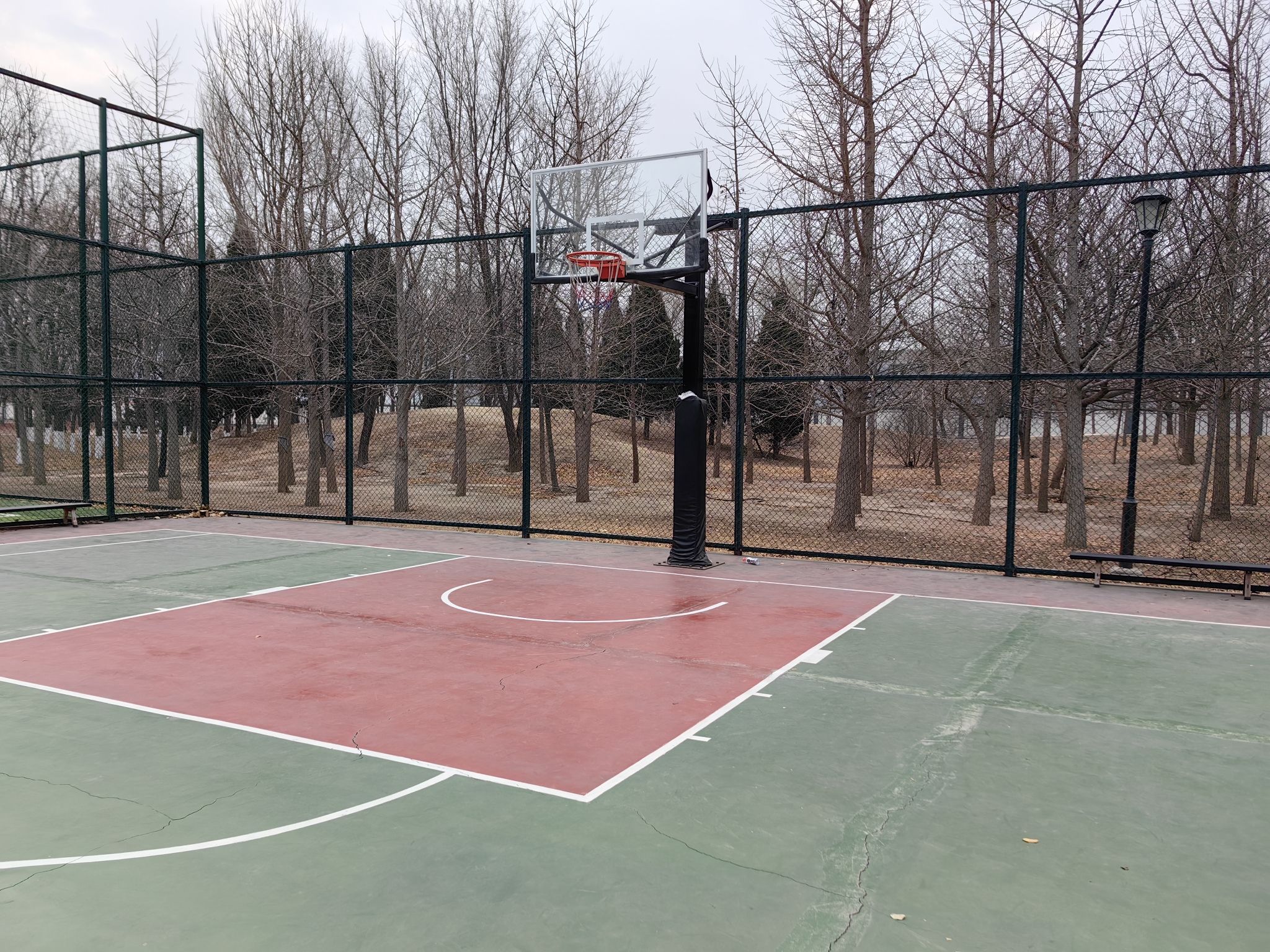场地封面-鸿博公园东门篮球场