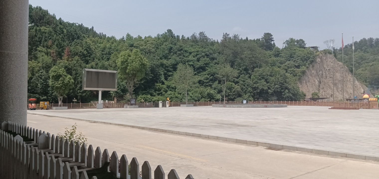 武占岭漂流景区旅行图片 2