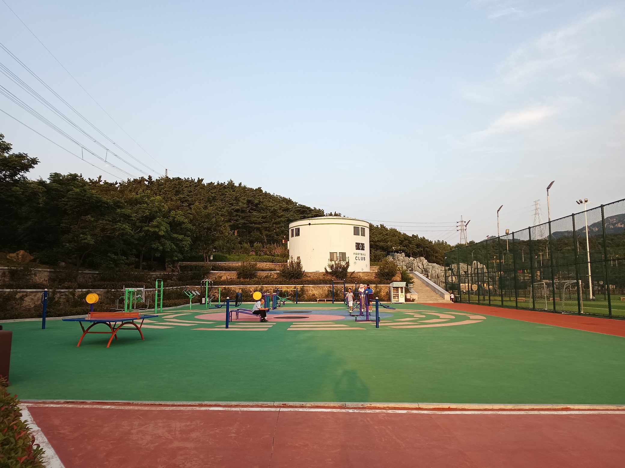 华田体育公园旅行图片 3
