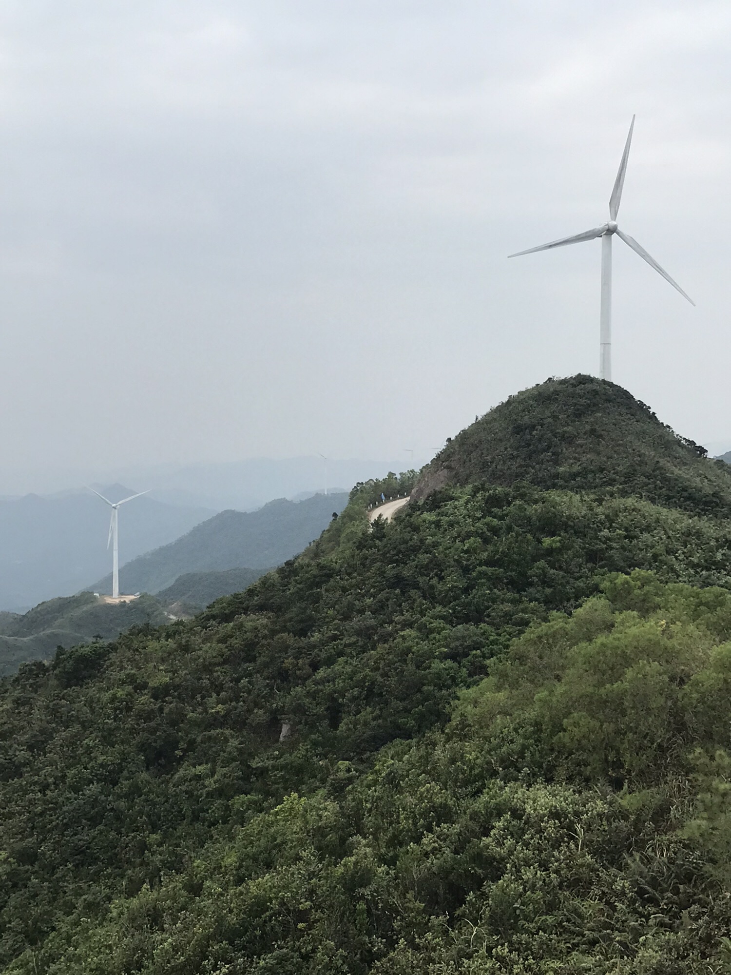隆文老村风车山旅行图片 2