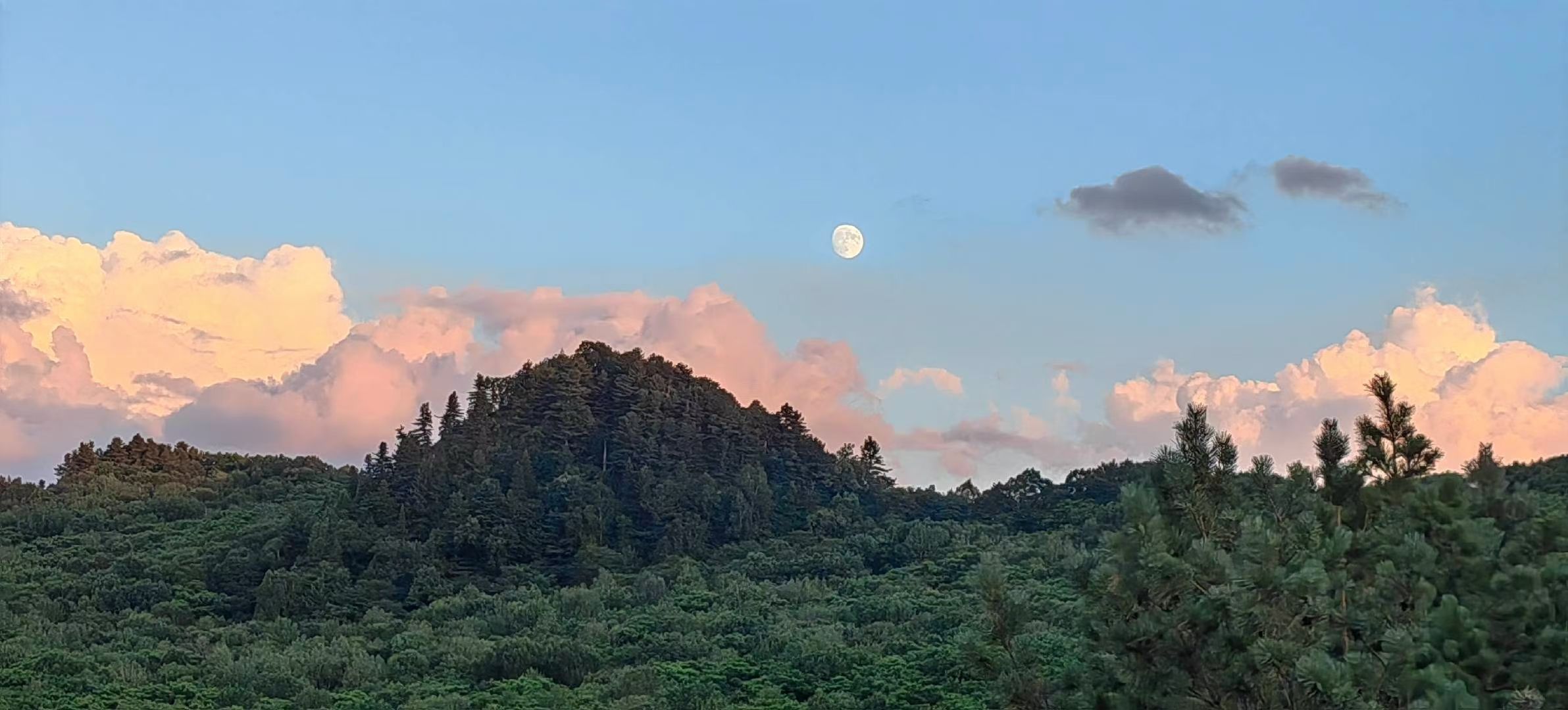 日月峡国家森林公园