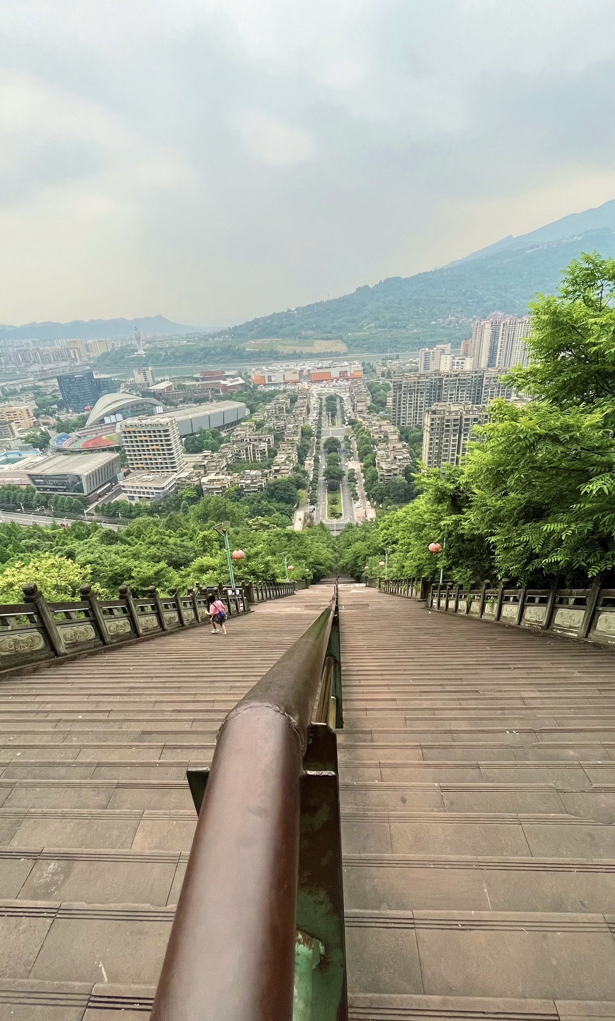 雅安滨江绿廊公园